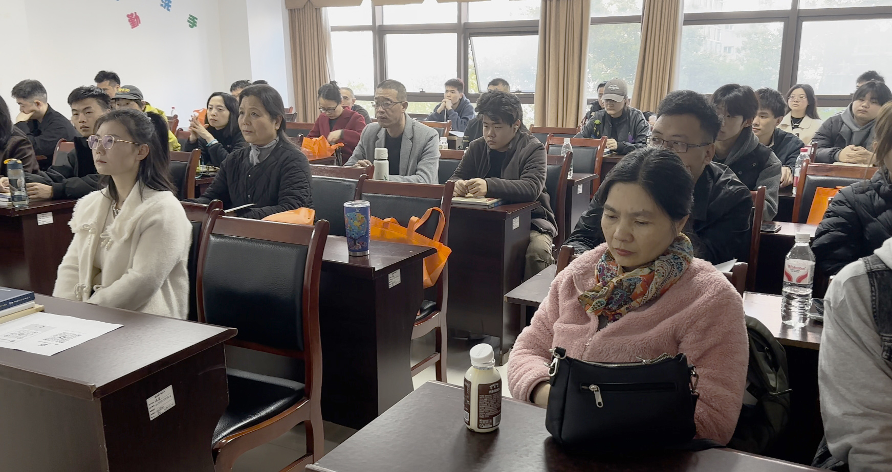 康复全科班开班第一天理论课堂 